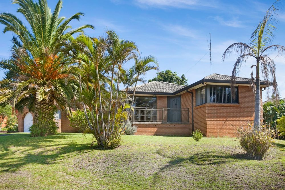 Magazine-14637_7 Gathercole Avenue Mount Warrigal_100_795