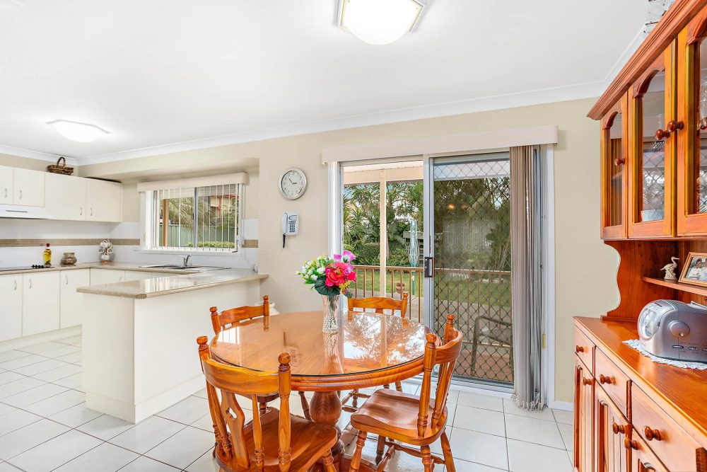 LowRes-14637_48 Blackbutt Way Barrack Heights_105_526