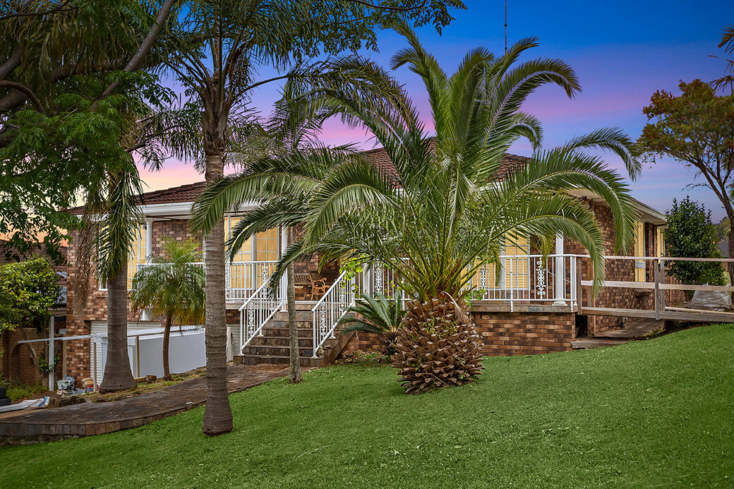 LowRes-14637_5 Dryandra Way Shellharbour_100_012