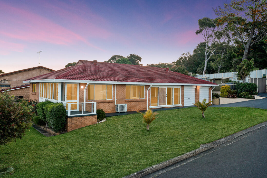 LowRes-14637_2 Matthews Drive Mount Warrigal_100_012