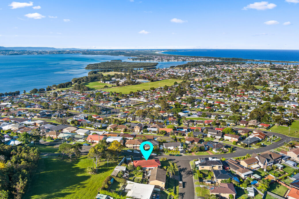 LowRes-14637_2 Matthews Drive Mount Warrigal_100_381