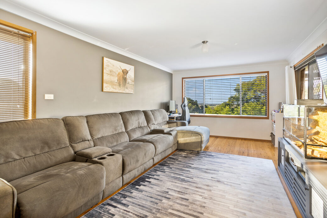 LowRes-14637_36 Scenic Crescent Albion Park_100_007