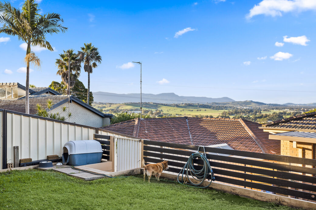 LowRes-14637_36 Scenic Crescent Albion Park_100_047