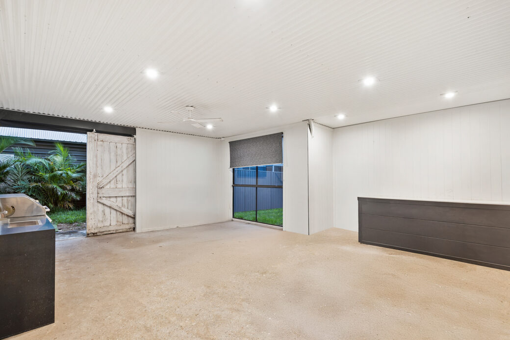 LowRes-14637_7 Milham Street Lake Conjola_100_117