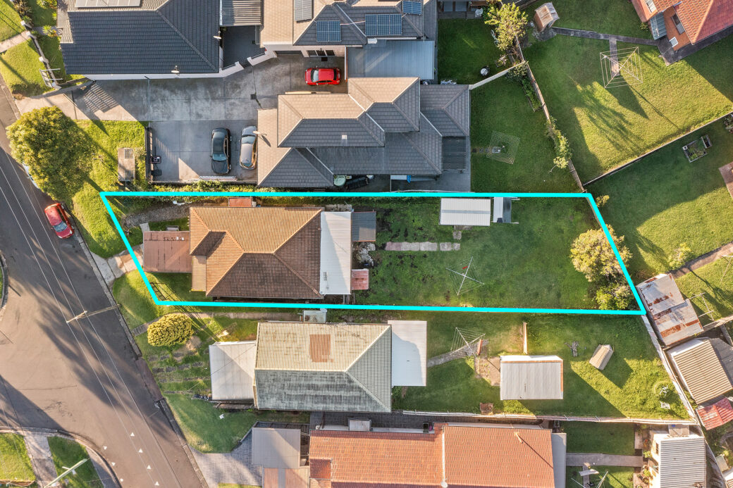 LowRes-14637_8 Bruce Road Warrawong_101_002