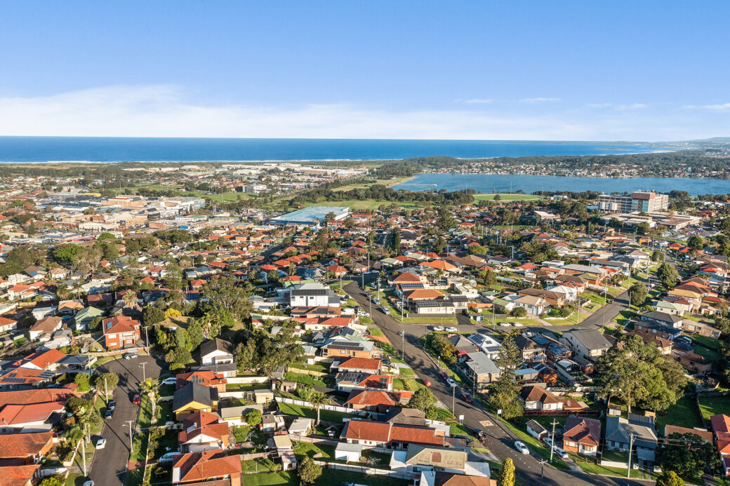 LowRes-14637_8 Bruce Road Warrawong_101_005