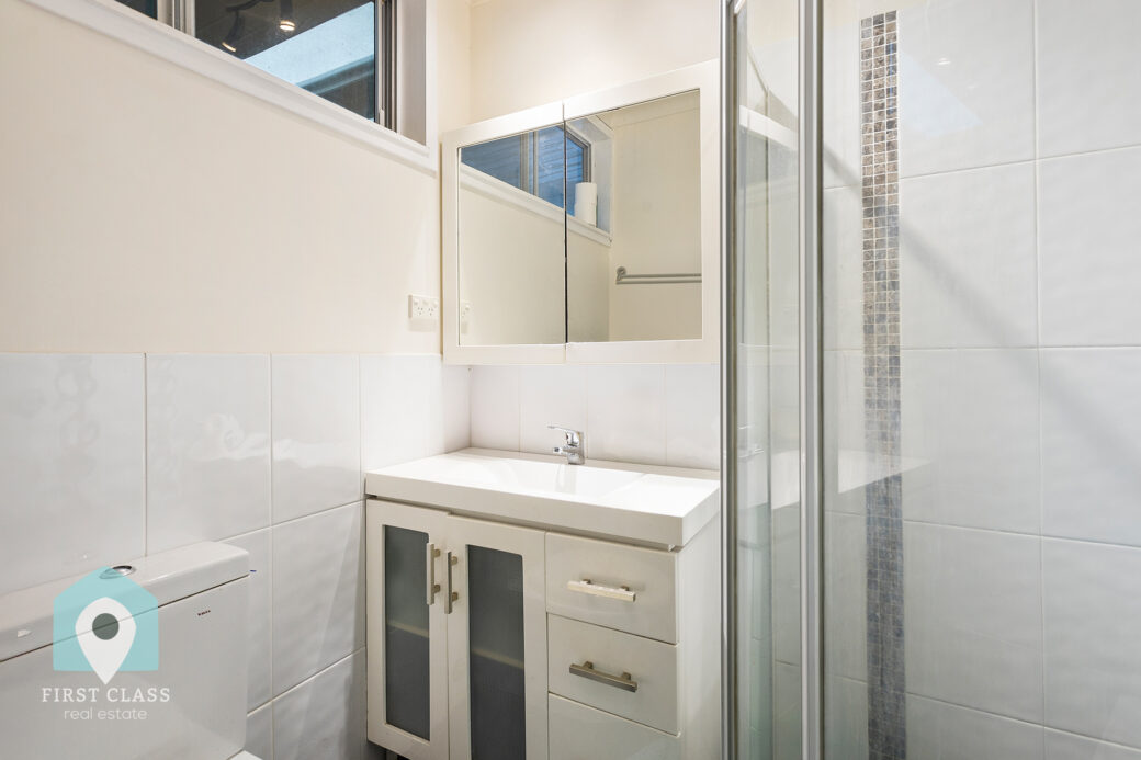 LowRes-14637_87 Ocean Street Windang_100_115