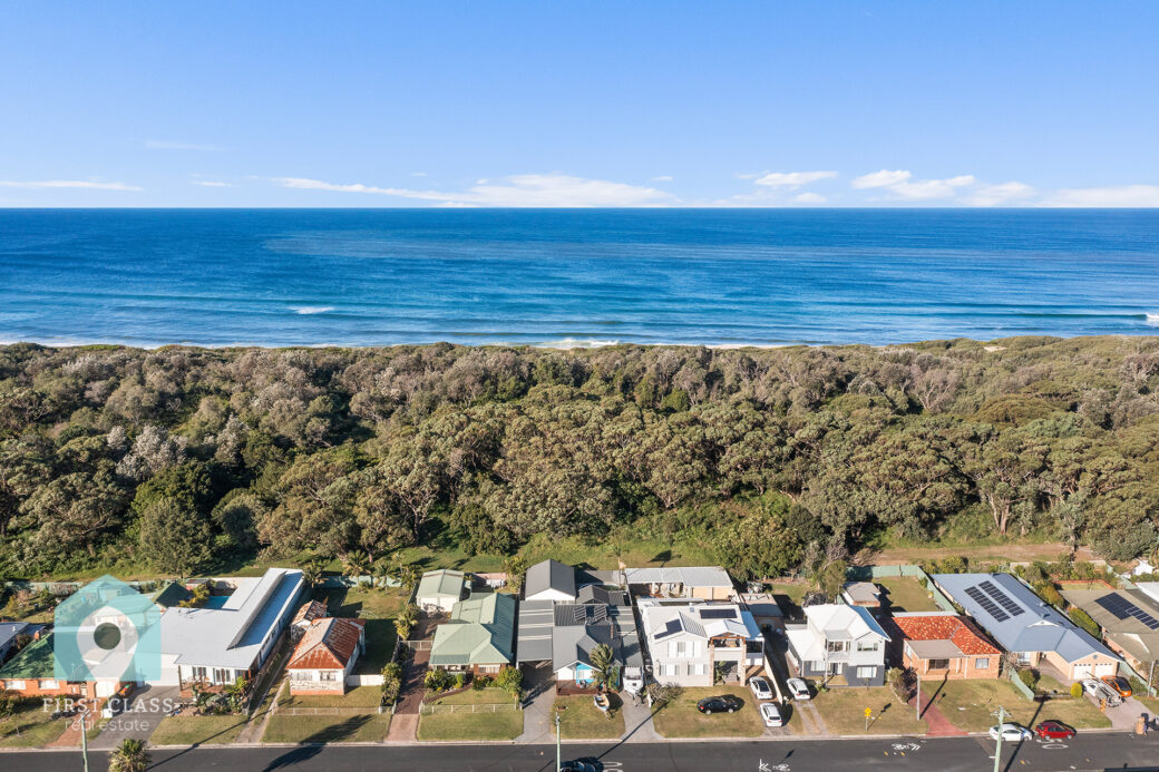 LowRes-14637_87 Ocean Street Windang_105_557
