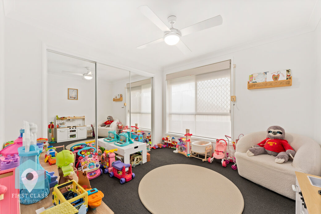 LowRes-14637_2 54 Tuggerah Circuit Flinders_100_001