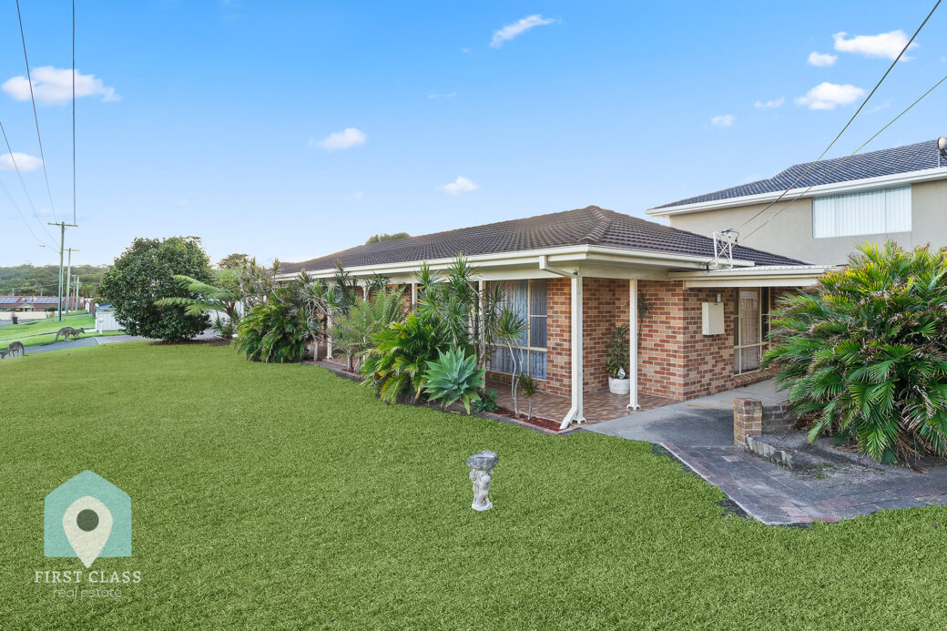 LowRes-14637_4 Mary Street Sussex Inlet_100_582