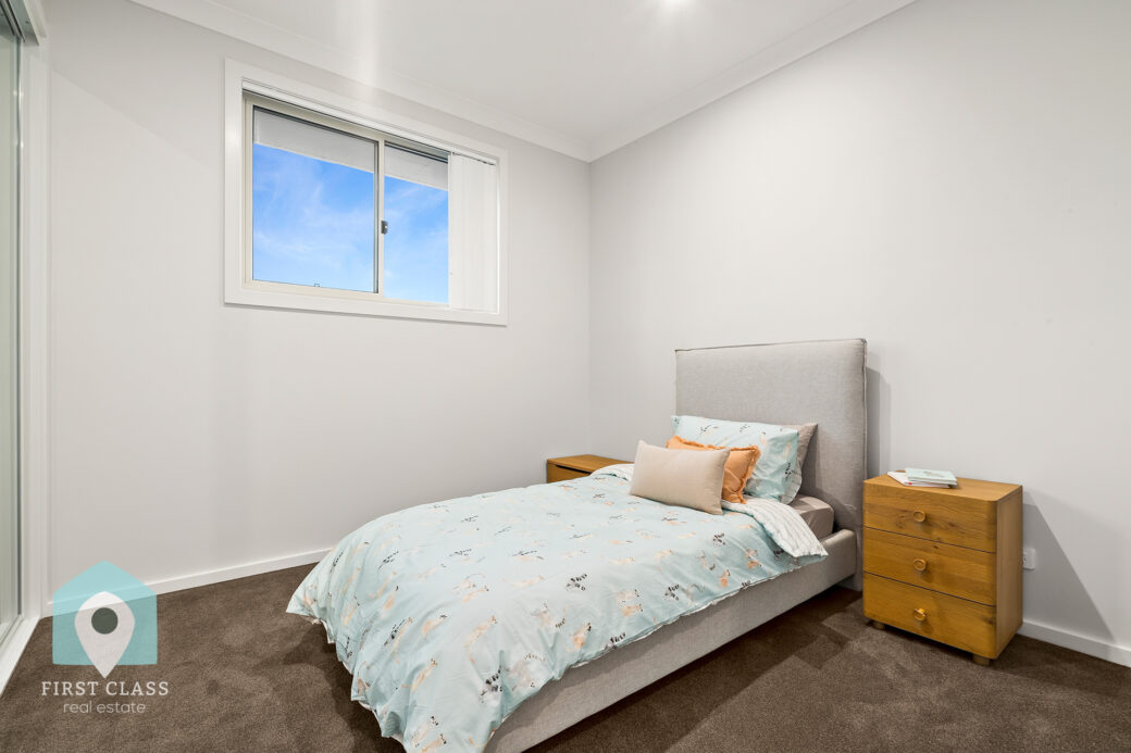 LowRes-14637_92 Birkdale Circuit Sussex Inlet_100_774