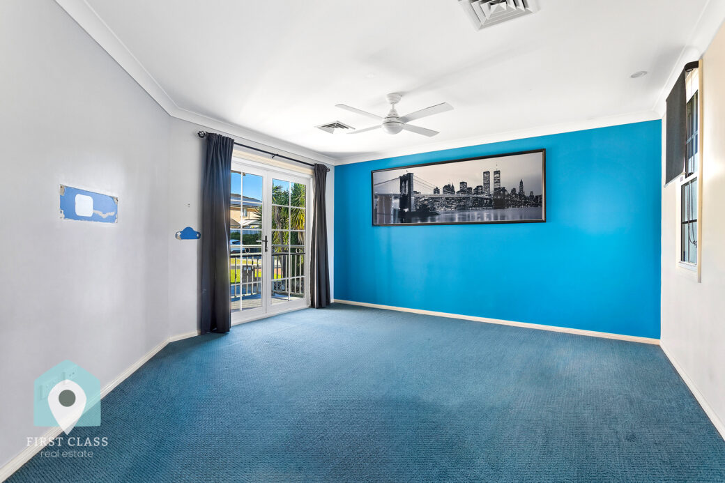 LowRes-14637_10 12 Mundoonen Crescent Horsley_100_019