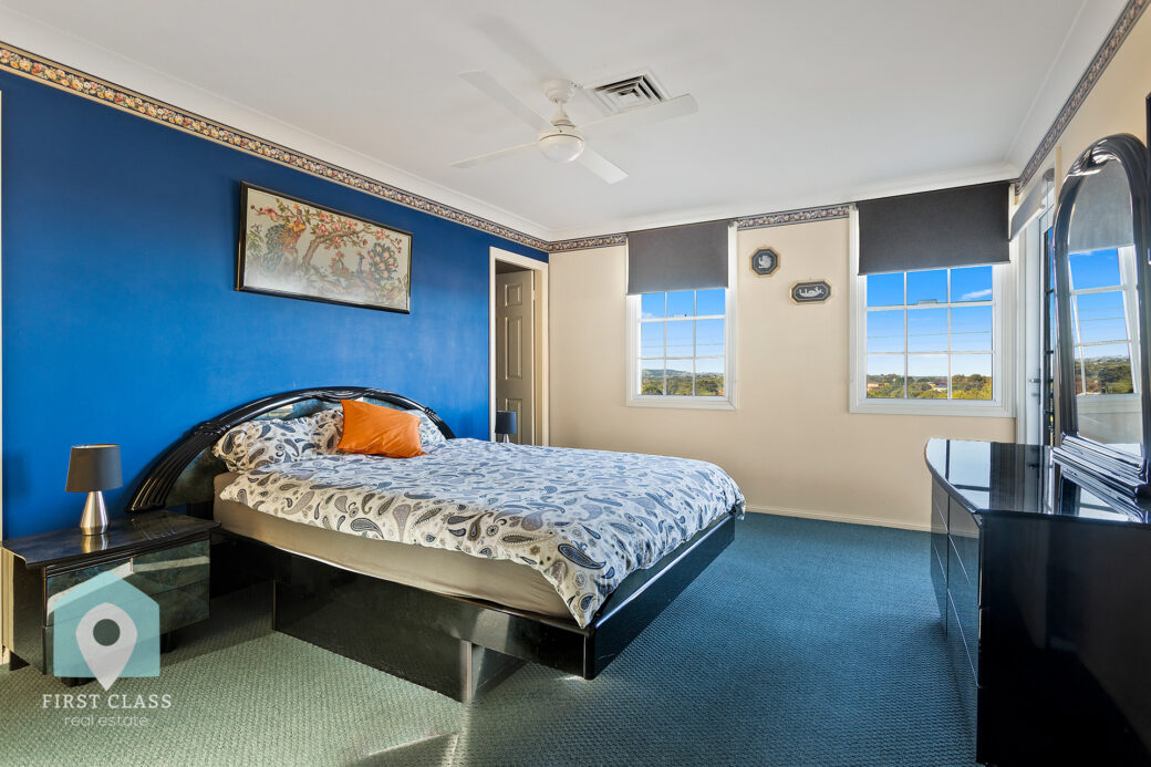 LowRes-14637_10 12 Mundoonen Crescent Horsley_100_045