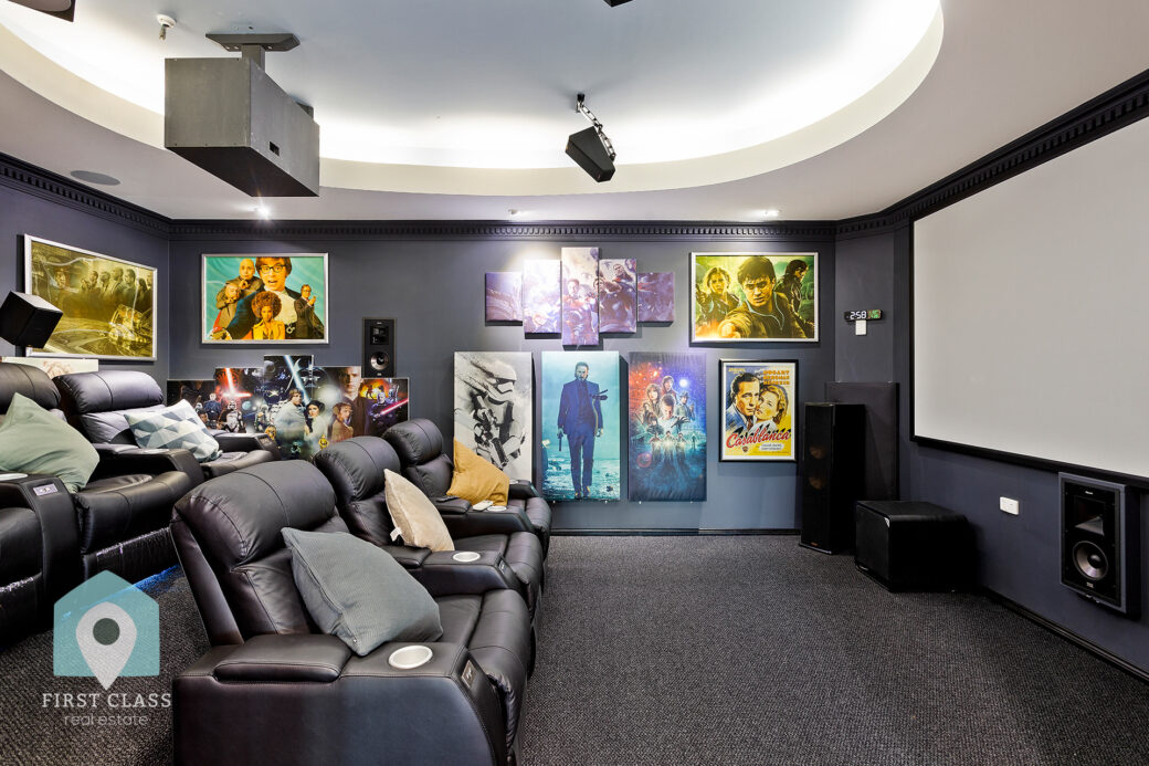 LowRes-14637_10 12 Mundoonen Crescent Horsley_100_109