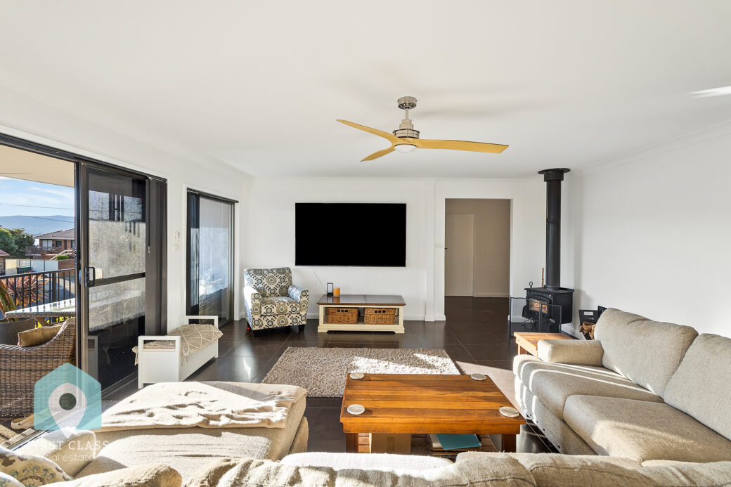 LowRes-14637_67 Cuthbert Drive Mount Warrigal_100_068