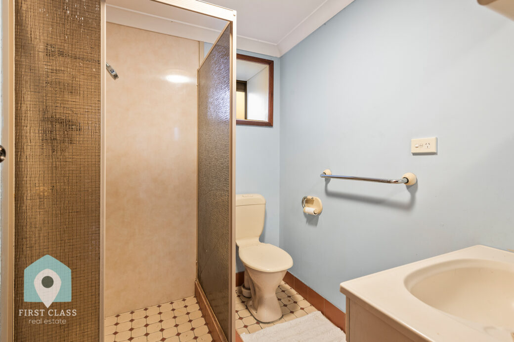 LowRes-14637_67 Cuthbert Drive Mount Warrigal_100_081
