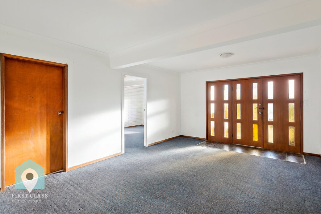 LowRes-14637_67 Cuthbert Drive Mount Warrigal_100_090